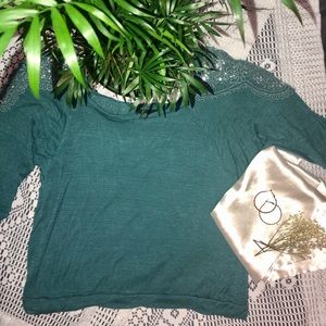 Soft turquoise crop top